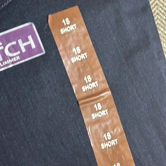 NWT THE ORIGINAL AMANDA JEAN 18 SHORT WOMEN DARK CLASSIC FIT TAPER LEG MIDRISE - Picture 7 of 7